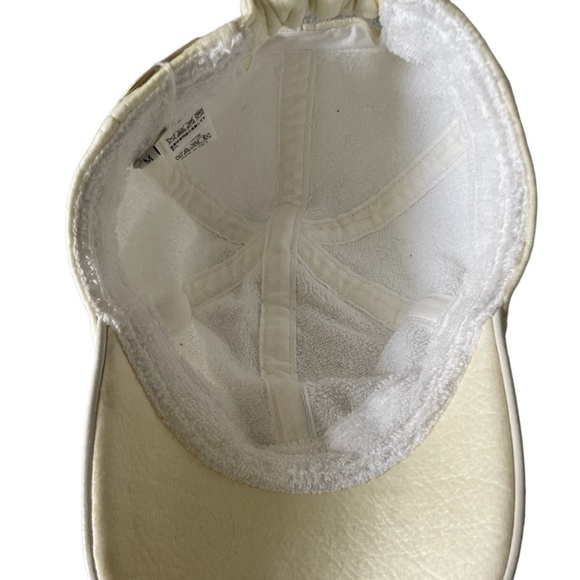 CHANEL LEATHER BASEBALL HAT 🧢 - Picture 3 of 9